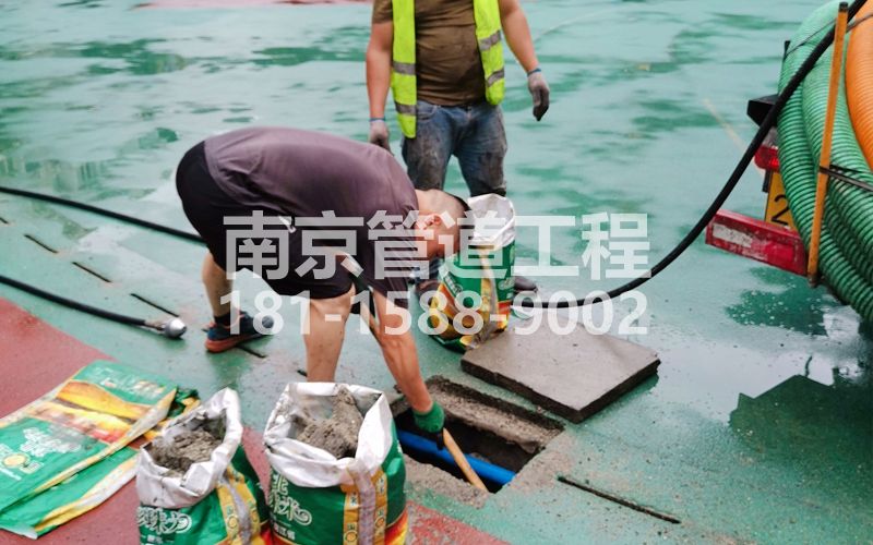 飞花村管道清淤