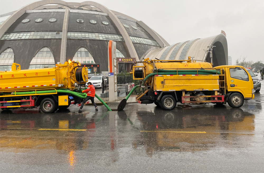 271飞花村商场管道清淤